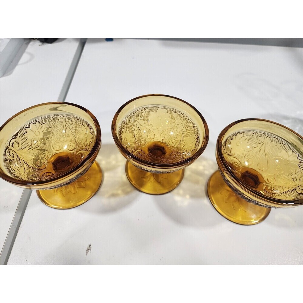 Depression Glass Indian Tiara Amber glass Desert Dishes Set Of 3 Grannycore - Picture 2 of 5
